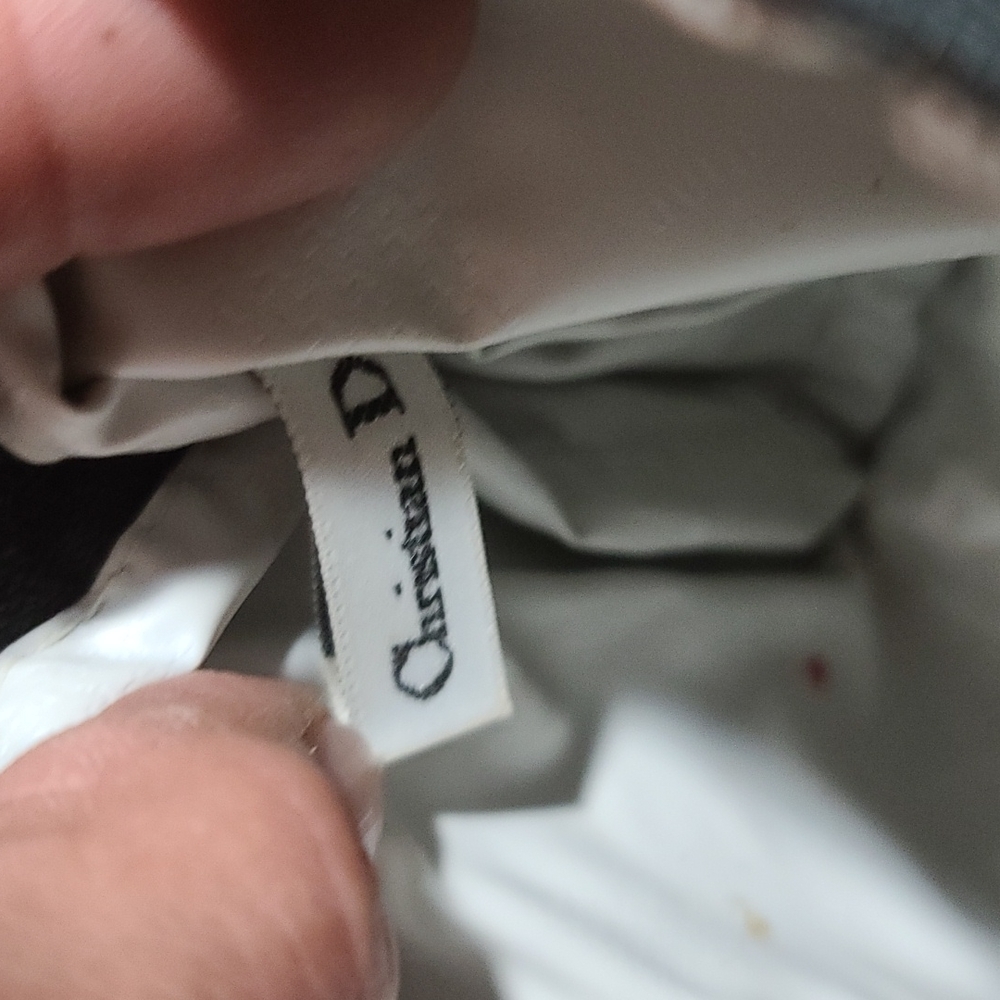 Auth. Dior Pouch - Picture 9 of 12